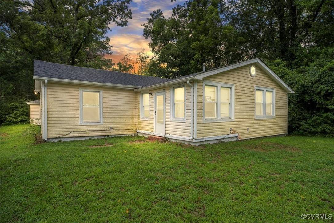 Disputanta, VA 23842,18415 James River DR