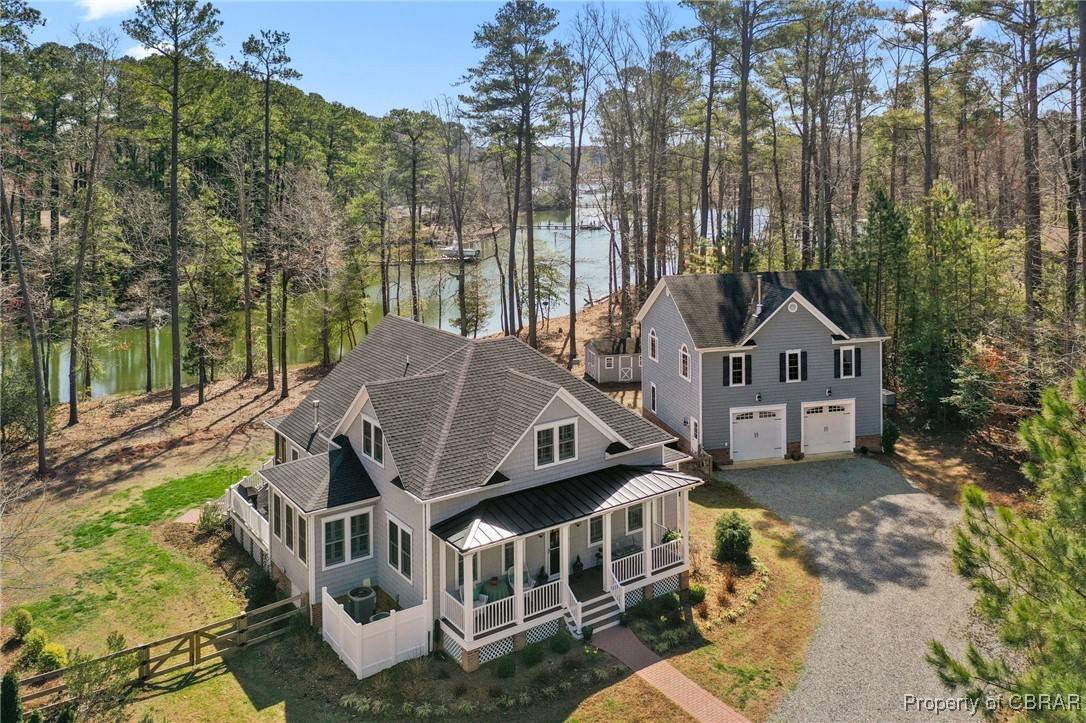 Kilmarnock, VA 22482,341 Indian Pointe DR