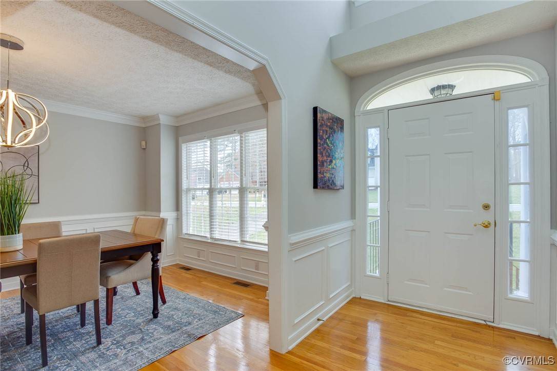 Chester, VA 23831,5330 Nairn LN