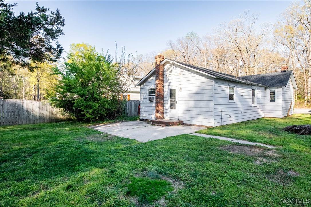 Ashland, VA 23005,216 N James ST