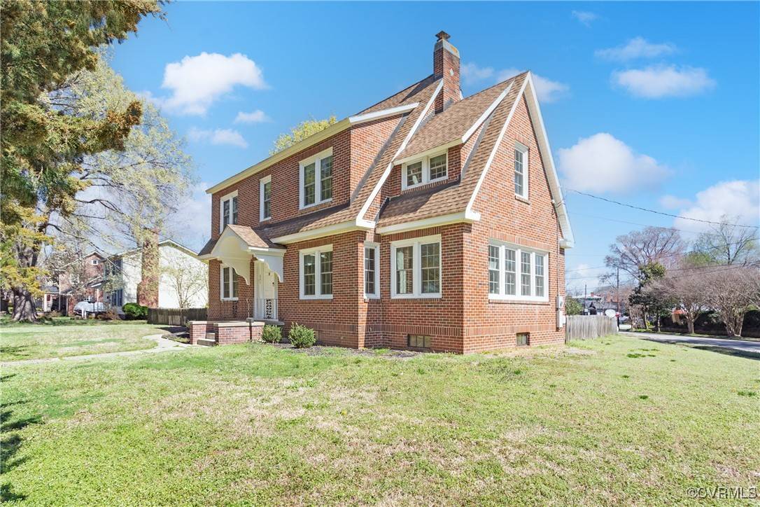 Hopewell, VA 23860,601 Cedar LN