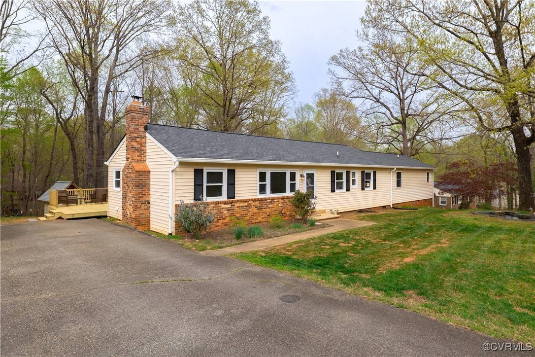 Powhatan, VA 23139,2118 Chestnut Oaks RD