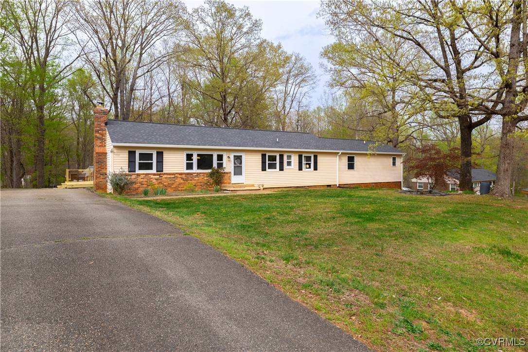 Powhatan, VA 23139,2118 Chestnut Oaks RD