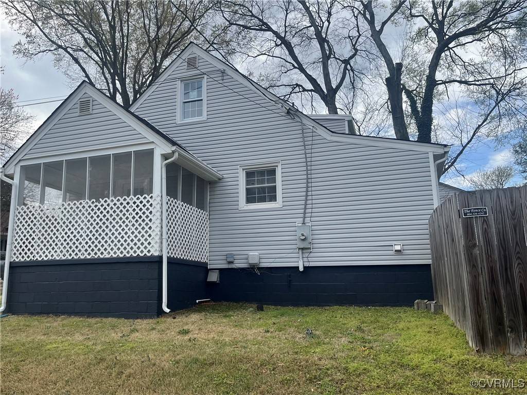 Colonial Heights, VA 23834,309 Royal Oak AVE