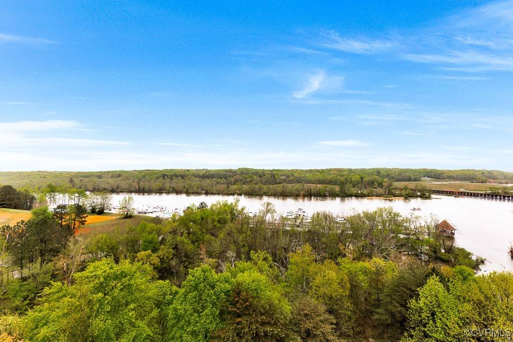 Hopewell, VA 23860,301 Beacon Ridge DR #803