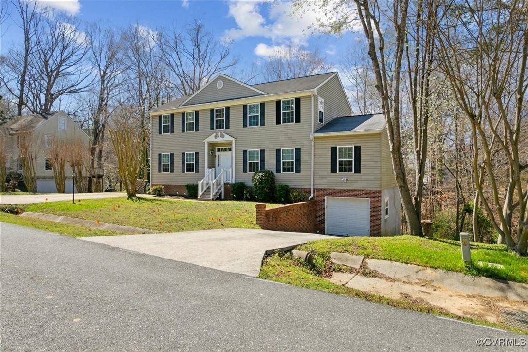 Williamsburg, VA 23185,123 Pebble Beach LN