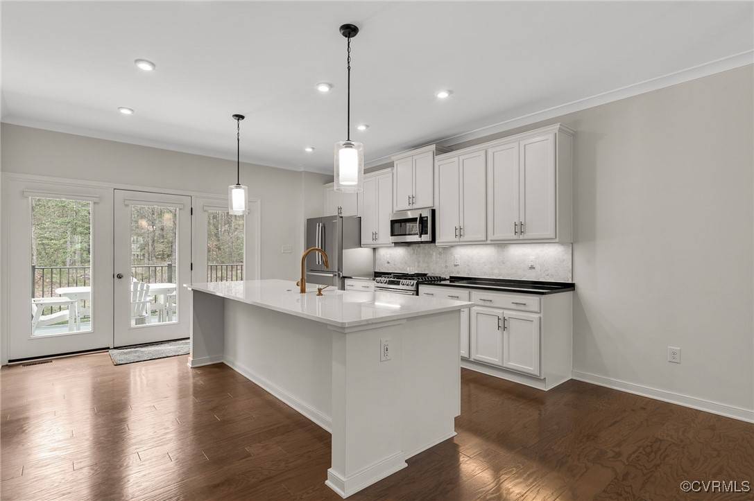 Henrico, VA 23233,4638 Broad Hill DR