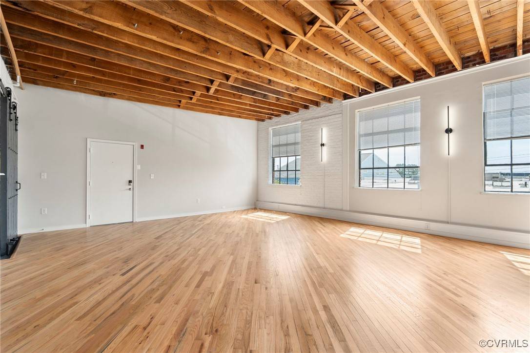 Richmond, VA 23230,1716 Summit AVE #30