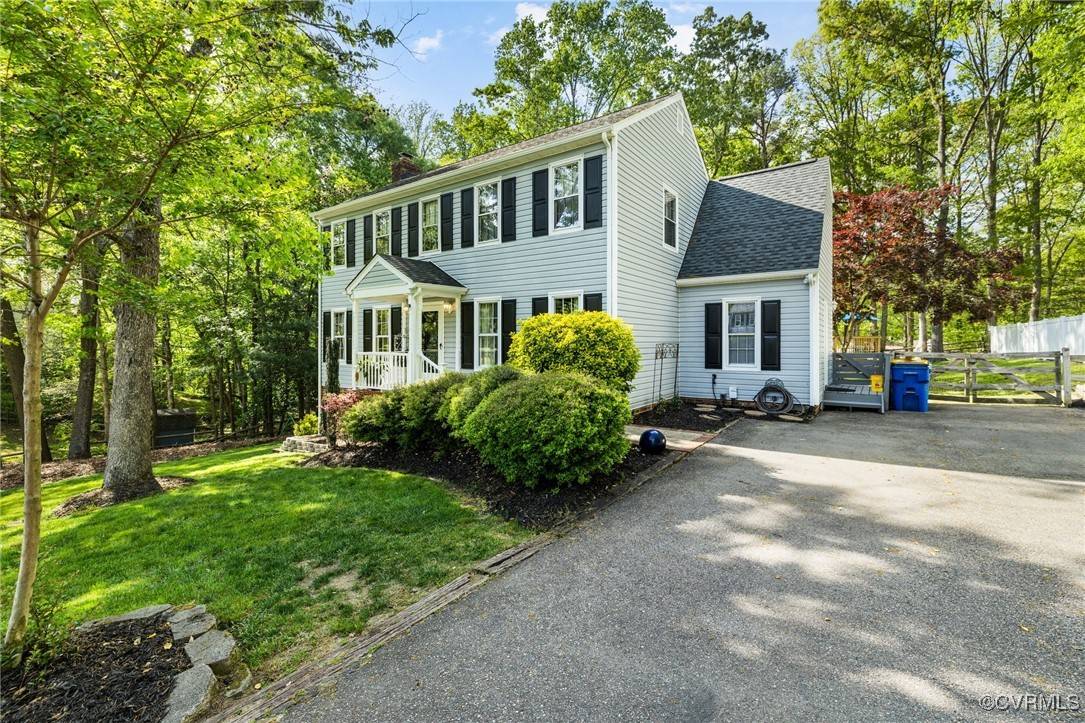 Chester, VA 23831,10424 Hamlin DR