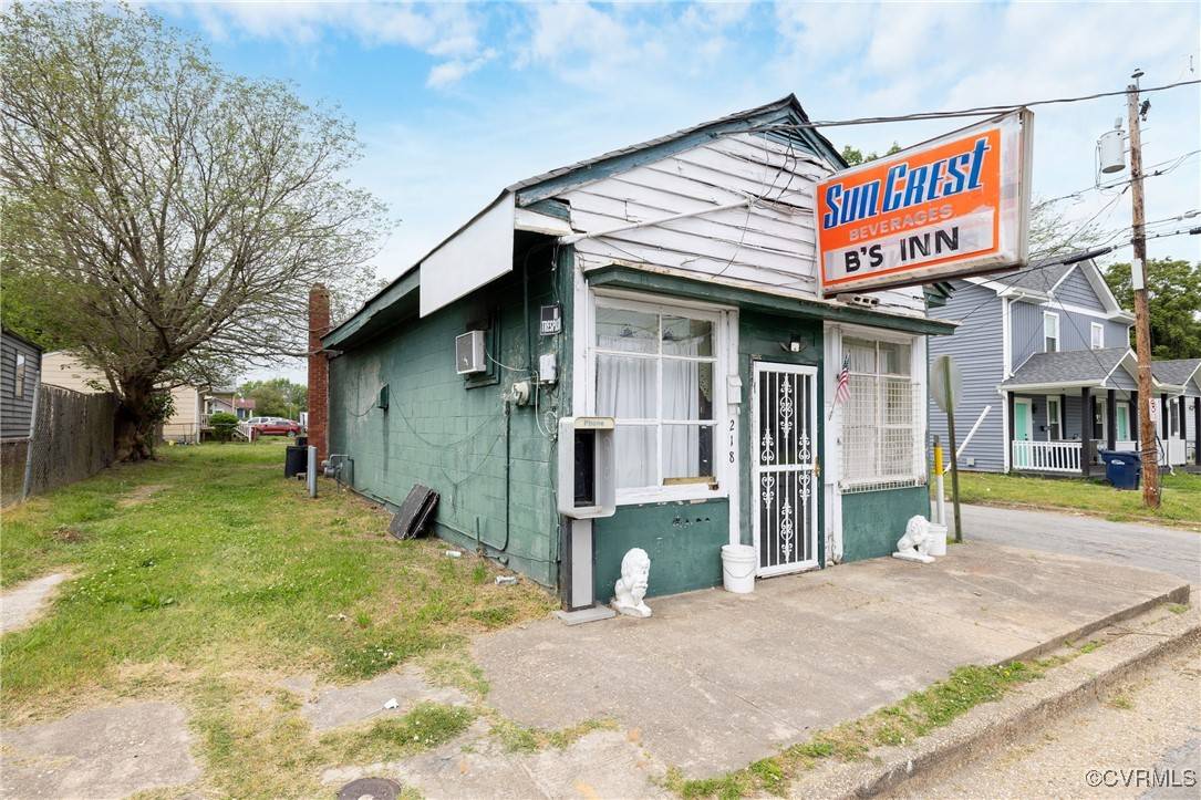 Petersburg, VA 23803,218 N Old Church ST