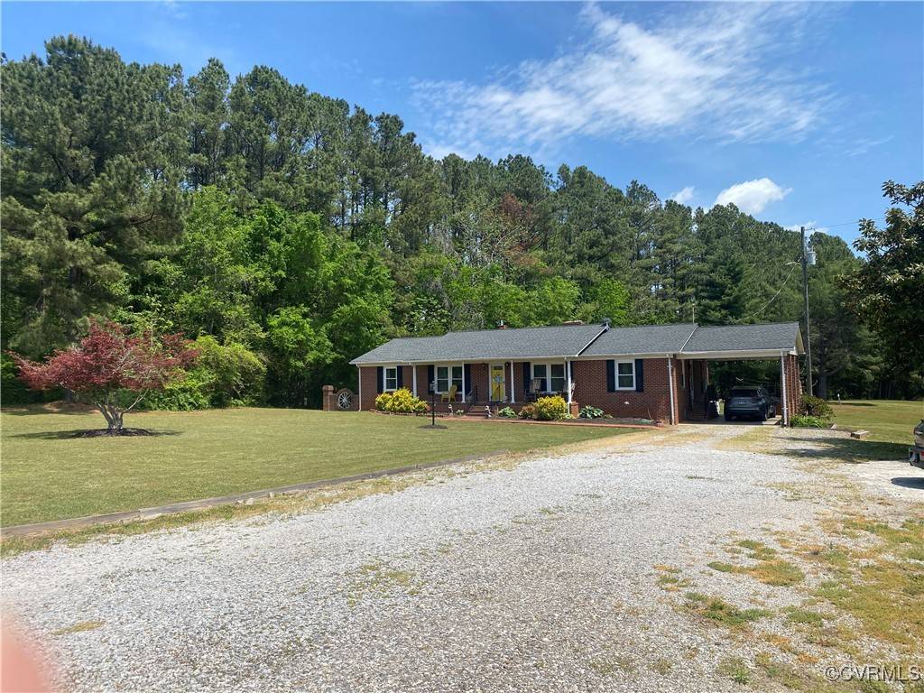 Blackstone, VA 23824,1195 Stingy Lane RD