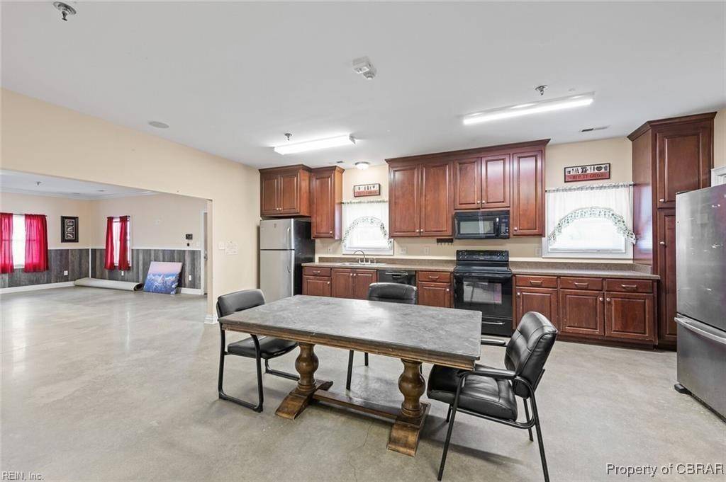Gloucester, VA 23061,3054 Hickory Fork RD