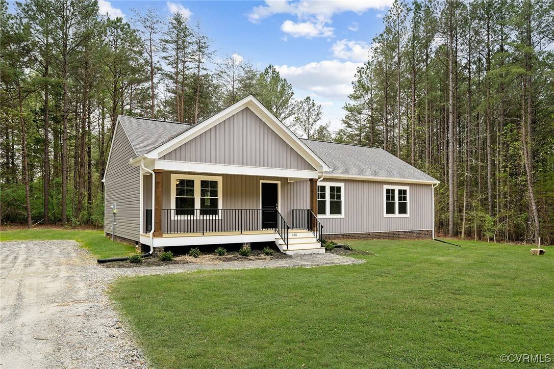 Warsaw, VA 22572,106 E Sunrise DR