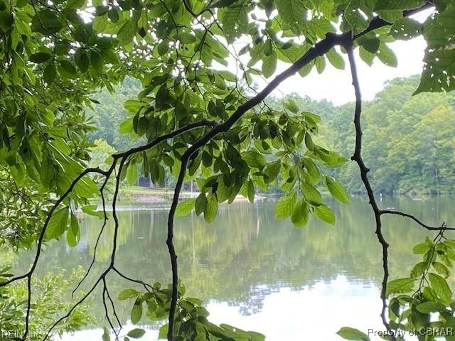 Gloucester, VA 23061,1 AC Breezy CV