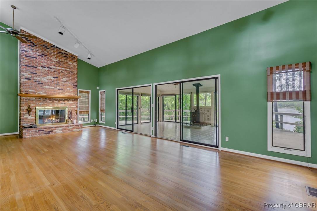 Weems, VA 22576,109 Kingfisher CIR