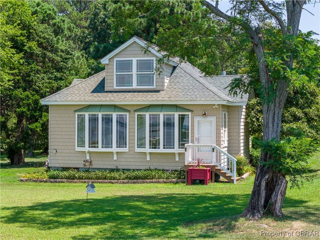 Gloucester, VA 23061,5084 Weaver LN