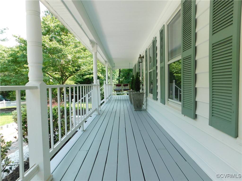 Sandston, VA 23231,8415 Town Hall CT