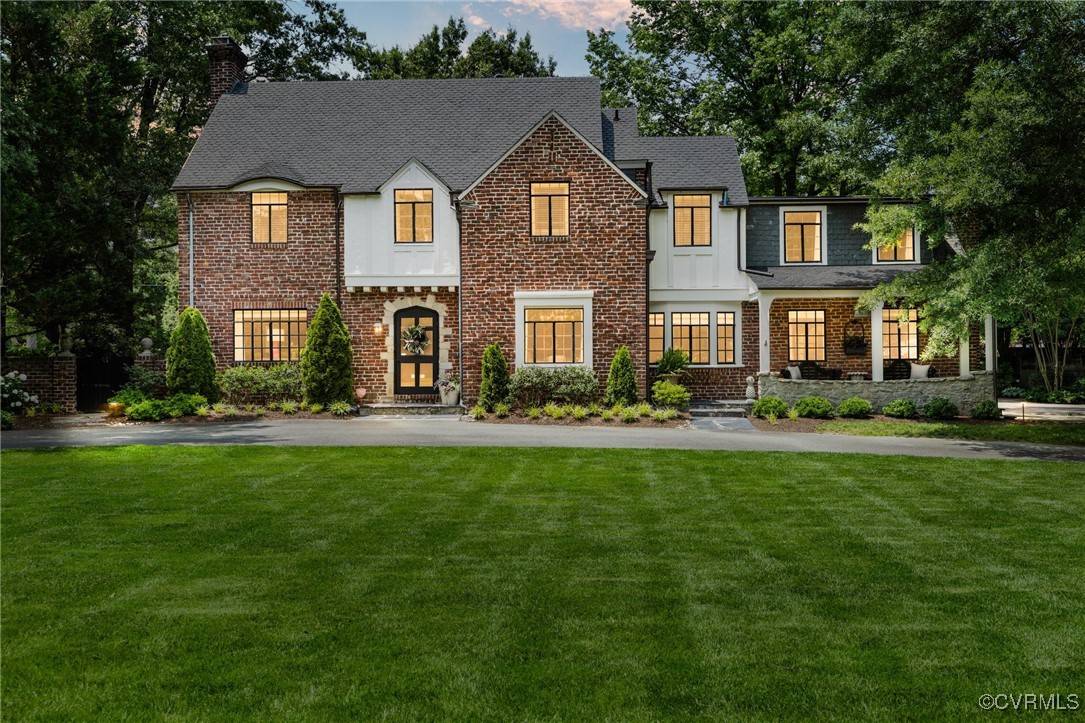 Richmond, VA 23226,302 Greenway LN
