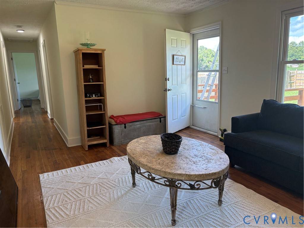 Disputanta, VA 23842,5117 Courtland RD