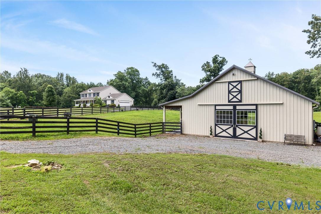 Amissville, VA 20106,48 Maddox LN