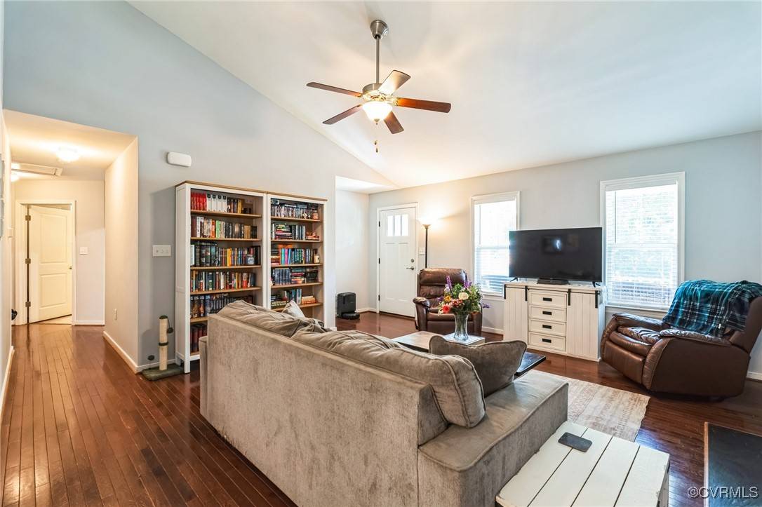 Goochland, VA 23238,401 Knollwood DR
