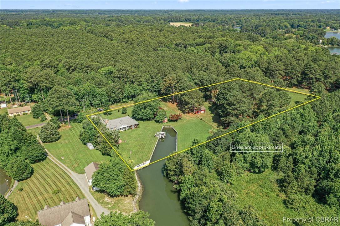 Kilmarnock, VA 22482,77 Kent Cove RD