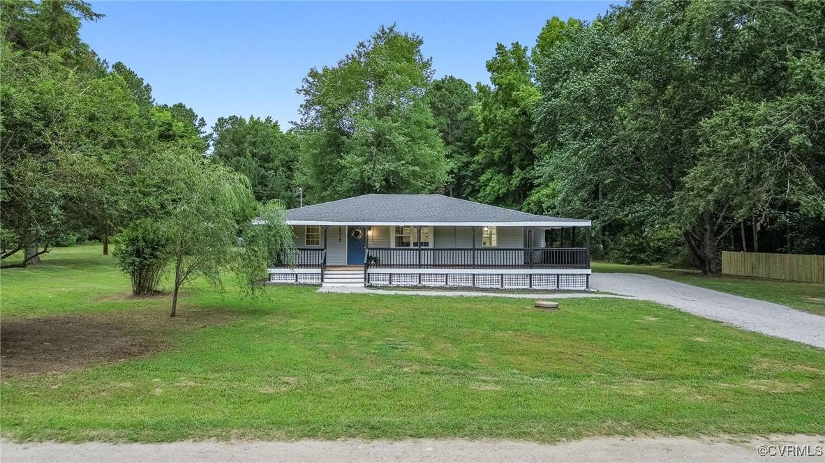 Sutherland, VA 23885,5318 Pine Hill RD