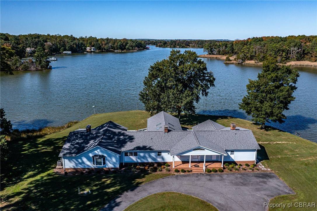 Montross, VA 22520,585 White Hall Road