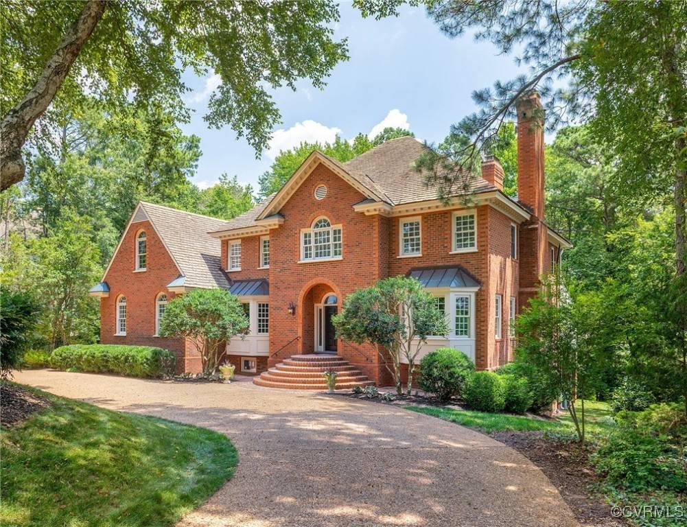 Henrico, VA 23229,121 Brookschase LN