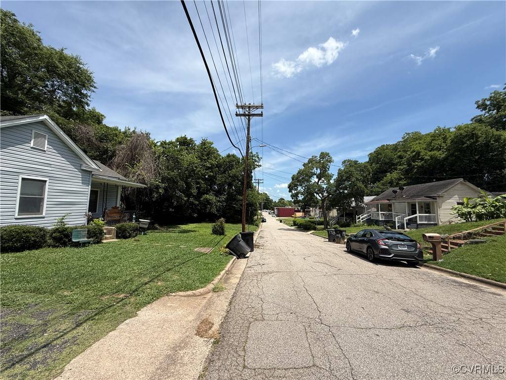 Danville, VA 24541,0 Chatelaine AVE