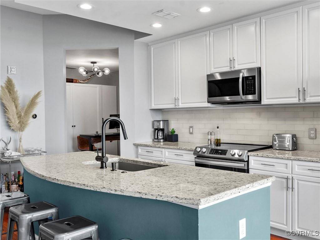 Richmond, VA 23219,301 Virginia ST #U810