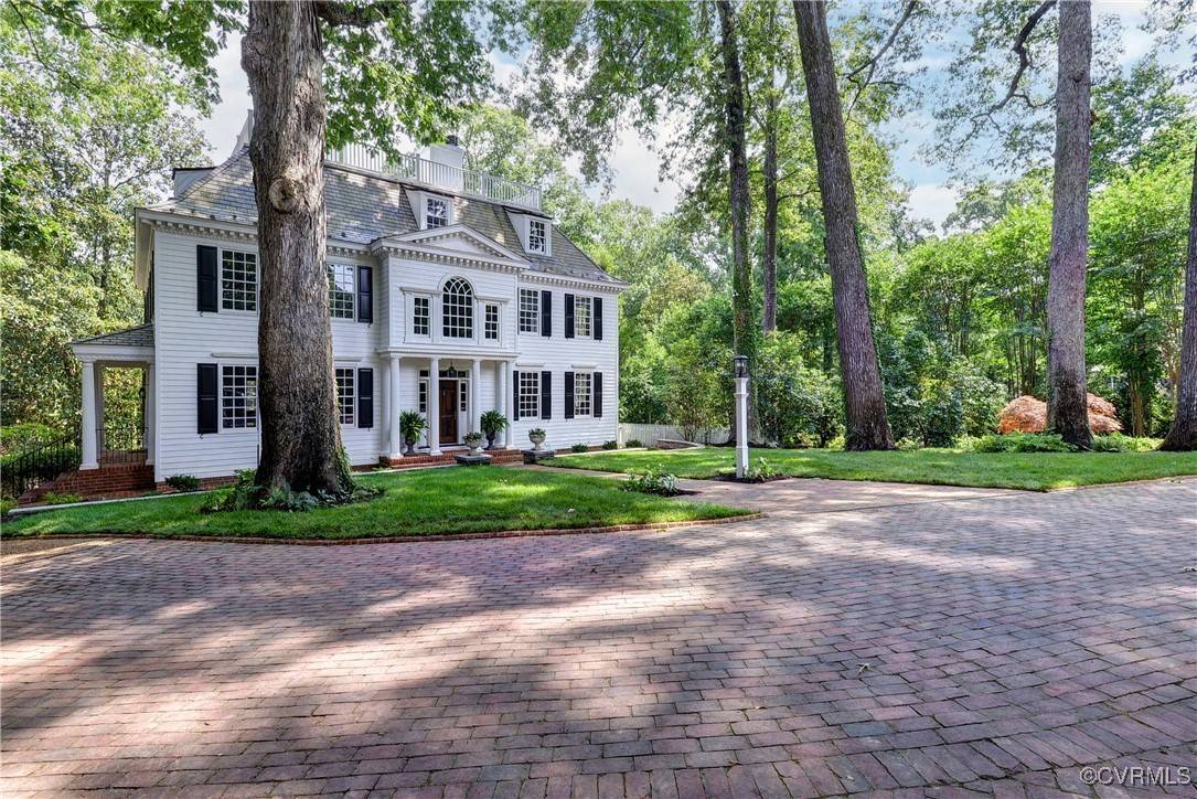 Williamsburg, VA 23185,99 Walnut Hills DR