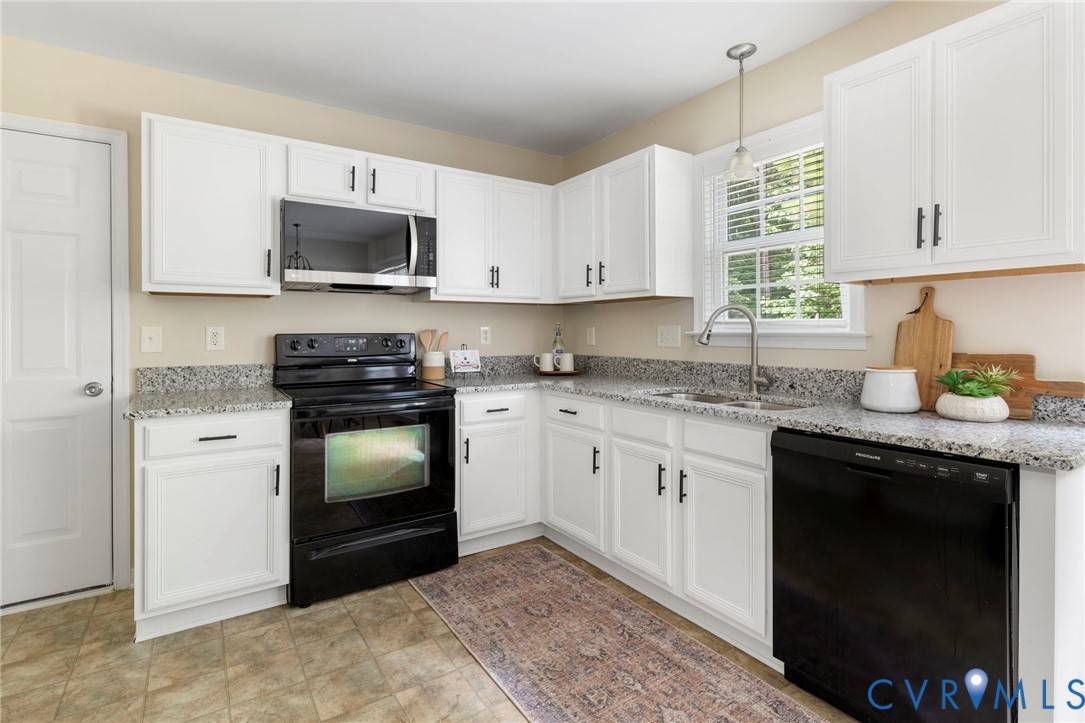 Powhatan, VA 23139,6337 Walnut Tree DR