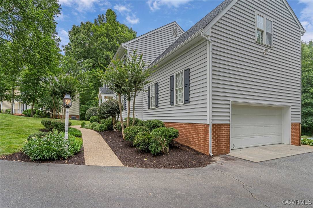 Glen Allen, VA 23059,11908 Shady Hills CT