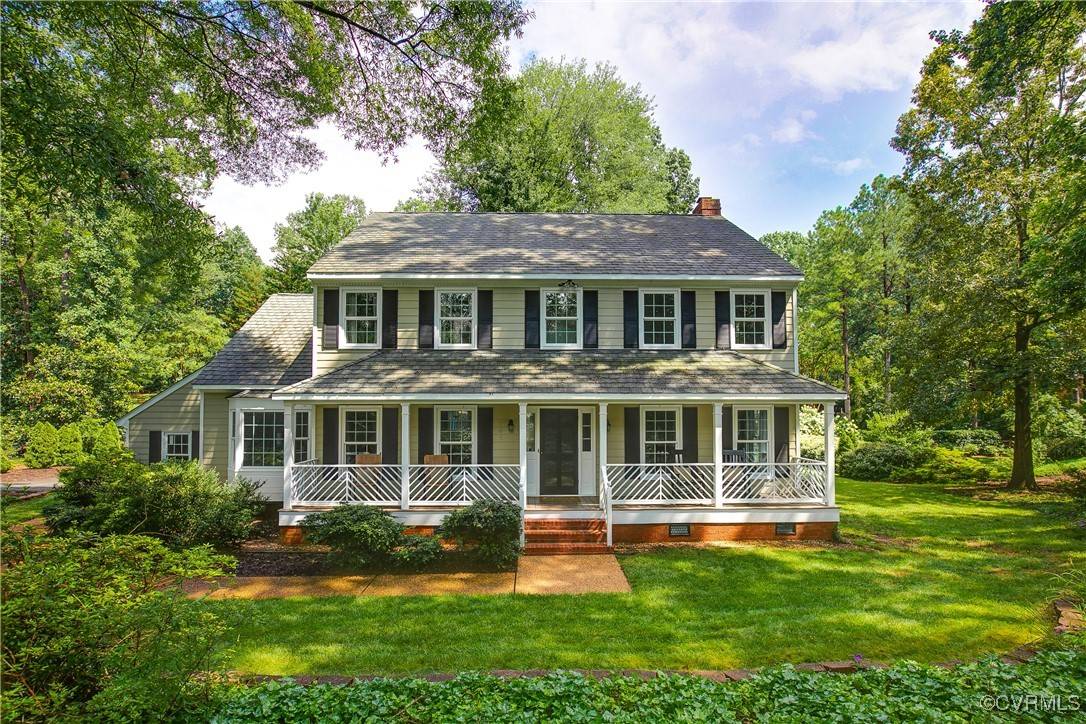 Henrico, VA 23229,207 Running Cedar LN