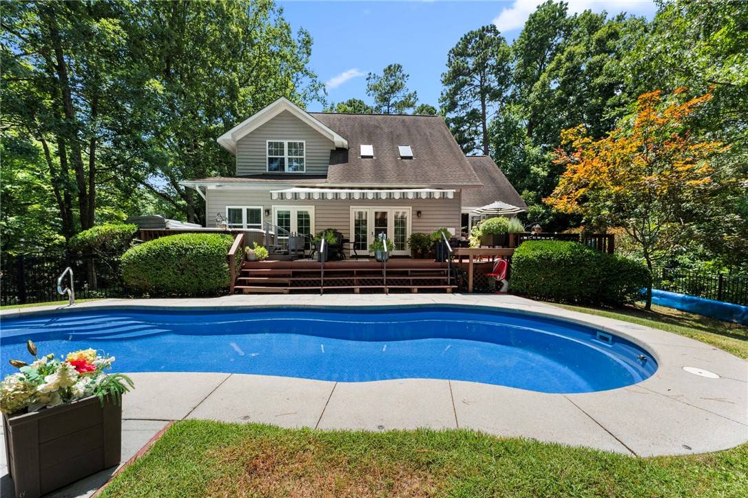 Yorktown, VA 23692,102 Holly PL