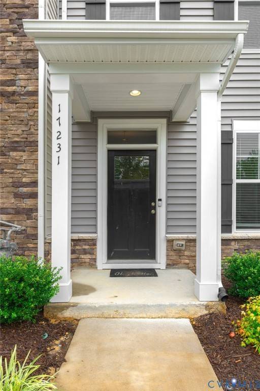 Moseley, VA 23120,17231 Gossamer DR