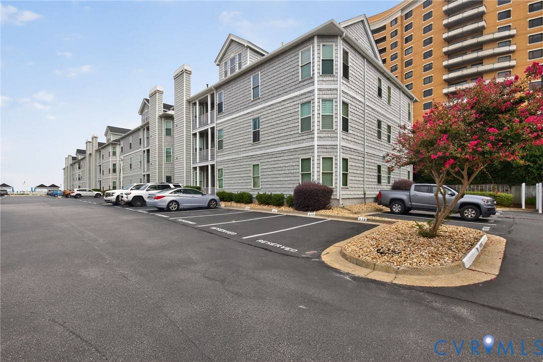 Virginia Beach, VA 23451,2308 Beach Haven DR #102