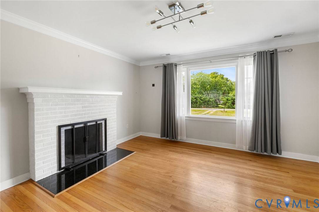 Glen Allen, VA 23229,9208 Gayton RD