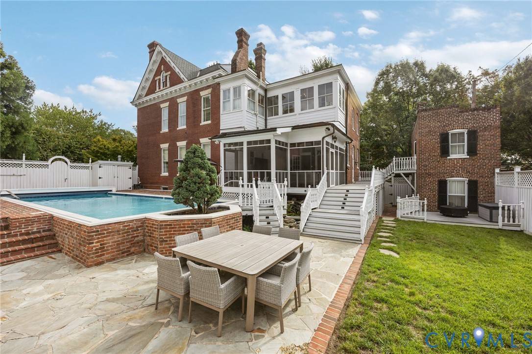 Richmond, VA 23221,3201 Grove AVE