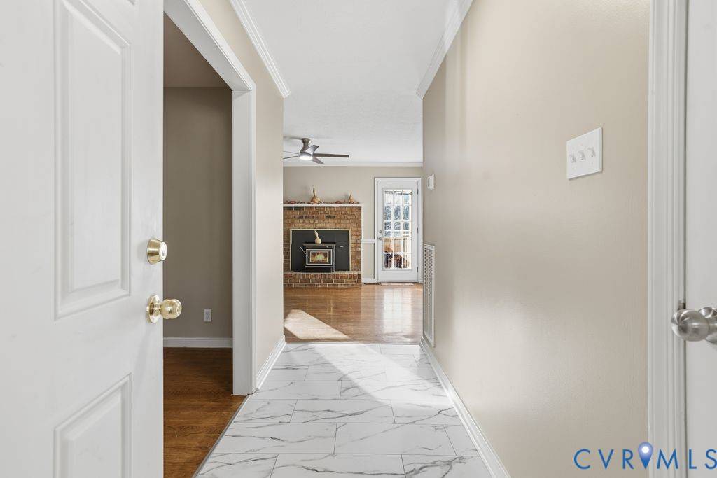 Powhatan, VA 23139,1601 Holly Hills RD