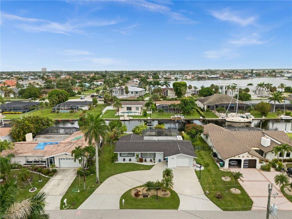Cape Coral, FL 33914,5122 SW 3rd AVE