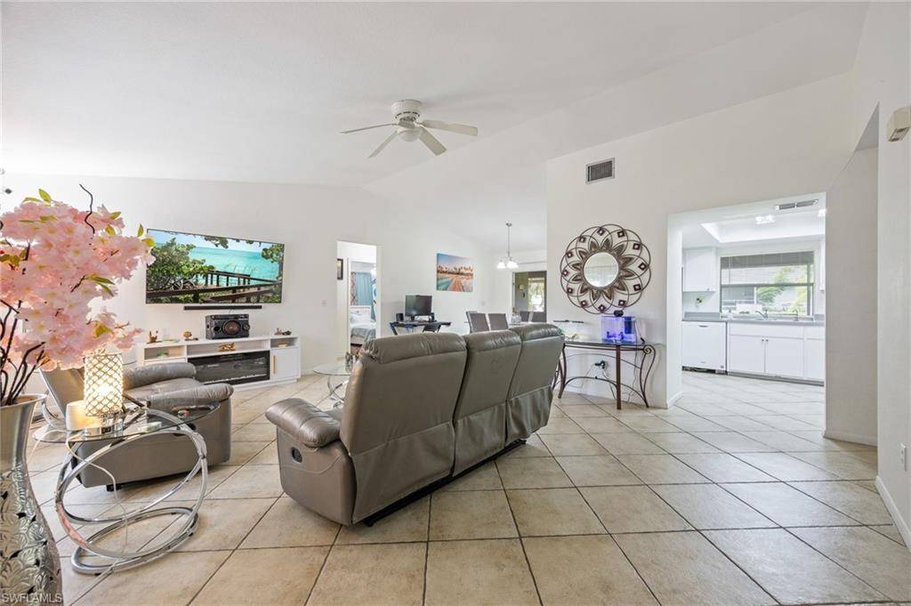Cape Coral, FL 33991,509 SW 10th PL