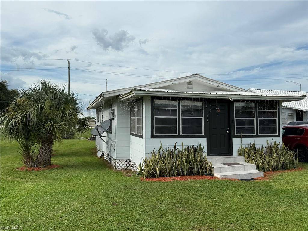Moore Haven, FL 33471,315 Avenue J SW