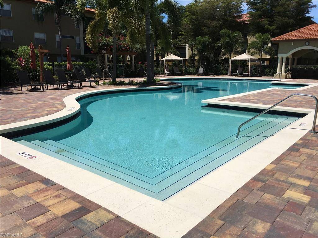 Bonita Springs, FL 34135,8851 Colonnades CT W #115