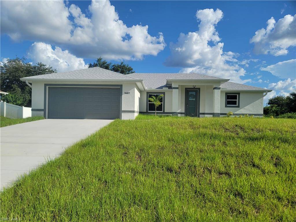 Lehigh Acres, FL 33971,3607 17th ST W