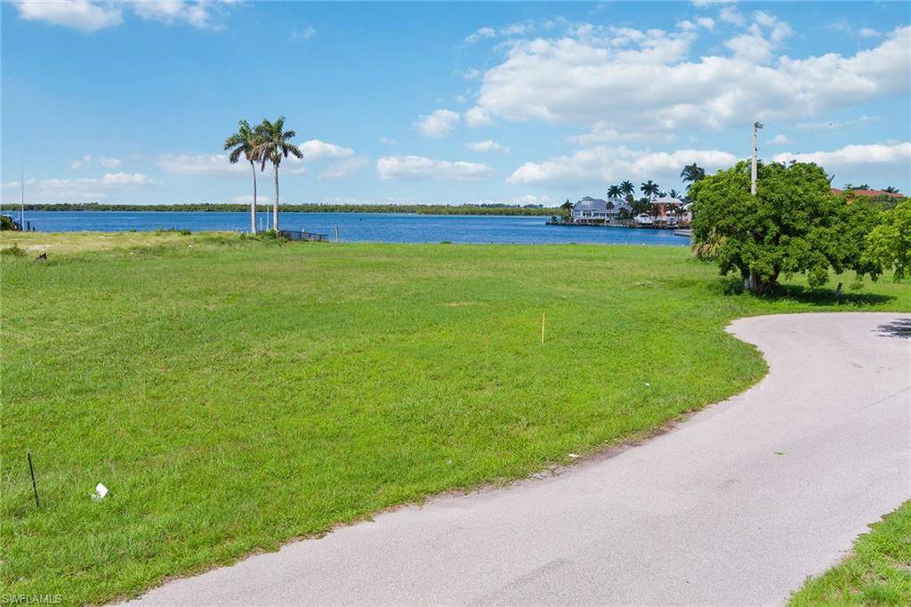 Marco Island, FL 34145,1781 Osceola CT