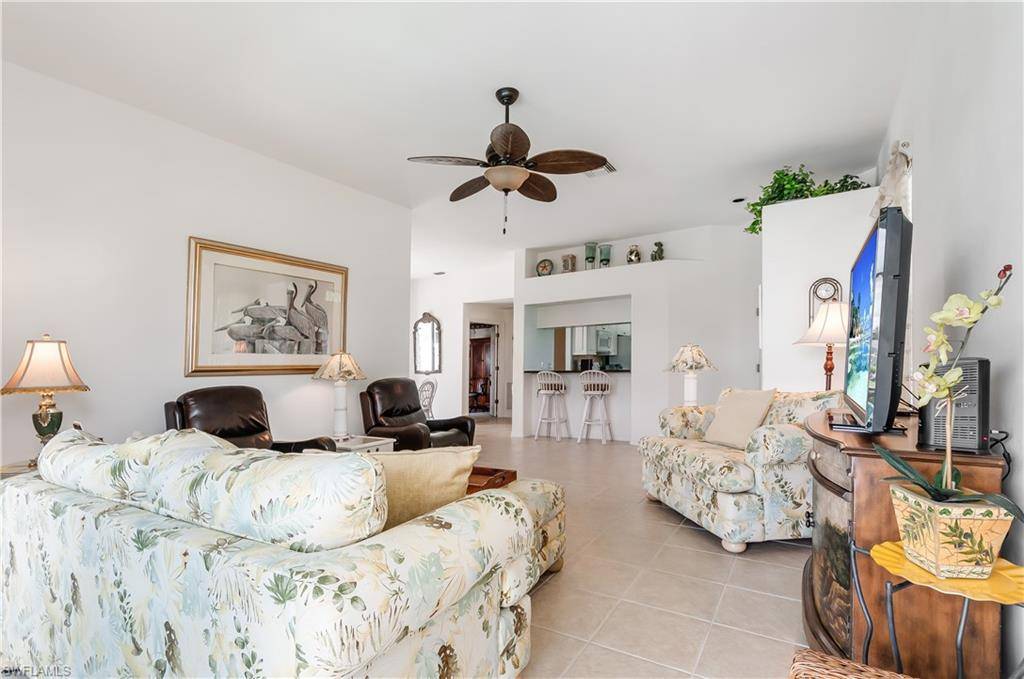 Bonita Springs, FL 34135,13331 Southampton DR