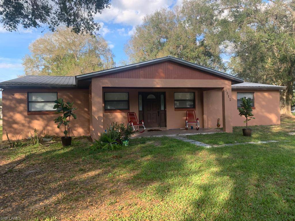 Lorida, FL 33857,3212 Hicks RD