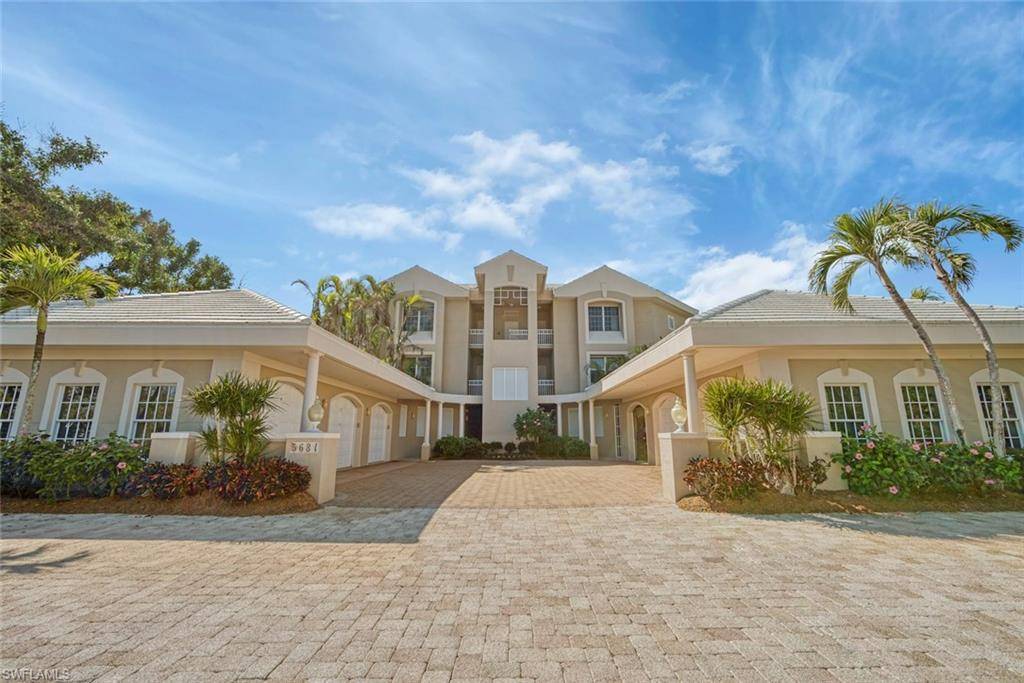 Sanibel, FL 33957,5681 Baltusrol CT #2A